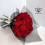 باقة ورد حمراء